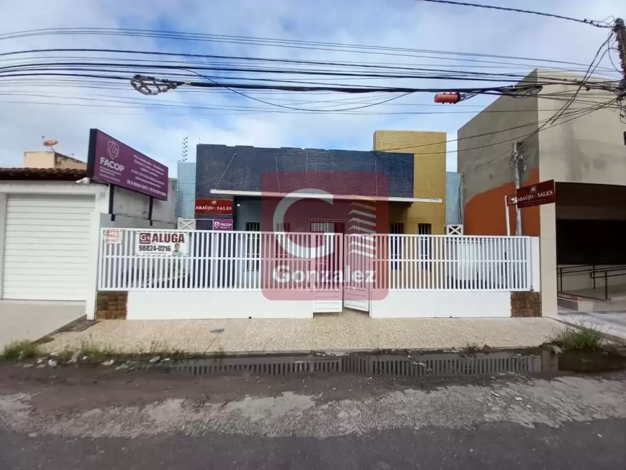 CASA-COMERCIAL-ARACAJU - SE-SALGADO FILHO